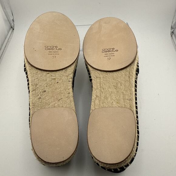 Andre Assous Women's size US/6.5 EU/37 Black Suede with Gold Grommets Espadrille - Picture 9 of 10